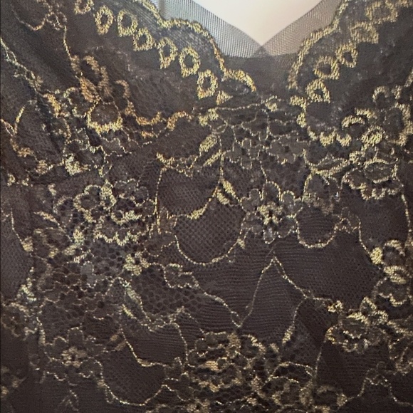 BCBG Max Azria Black & Gold Lace Blouse – Metallic Sheer Detail - Picture 2 of 2